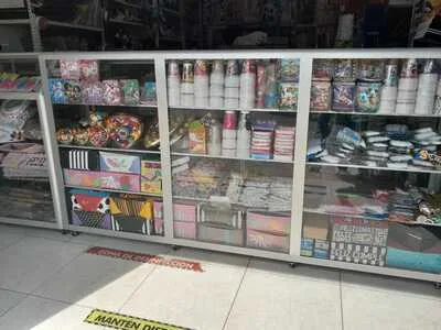 MISCELANEA Y PAPELERÍA PUNTO APARTE