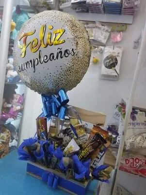 PIÑATERÍA Y DETALLES PUNTO MÁGICO